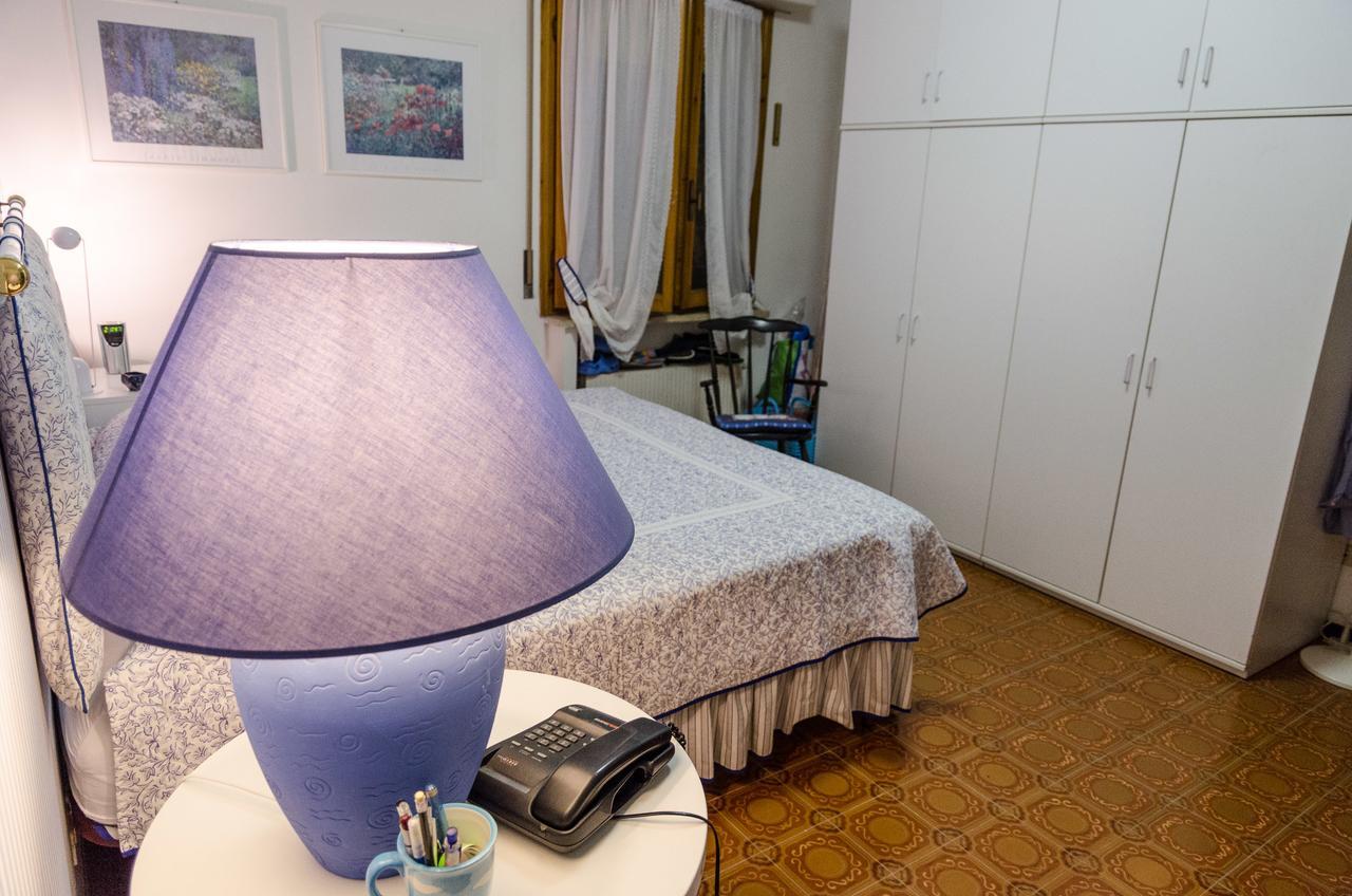 Seaside Holiday Apartment - Unique Location Cipressa Luaran gambar